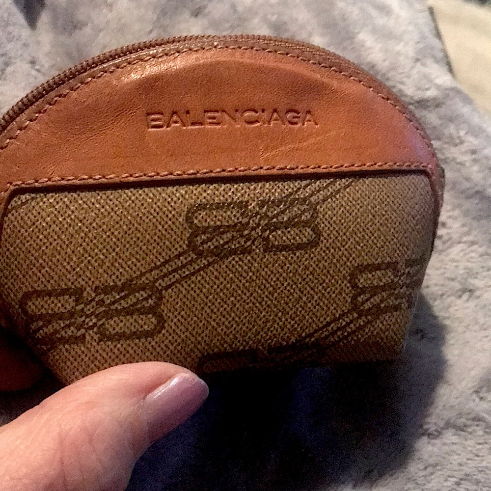 BALENCIGA COIN PURSE AUTH TAN small